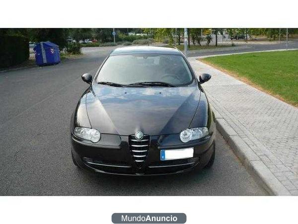 Alfa Romeo Romeo 147  1.6 TS Selective