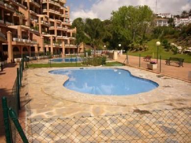 Apartamento con 2 dormitorios se vende en Fuengirola, Costa del Sol