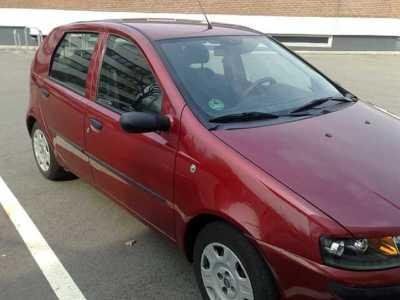 FIAT PUNTO 1.2 ELX 5P./ACEPTO COCHE A CAMBIO - Alicante