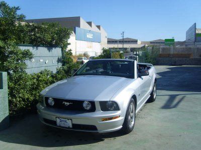 FORD MUSTANG GT DESCAPOTABLE - MADRID