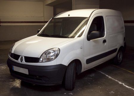 RENAULT KANGOO 1.2 16V FURGóN CERRADO - BARCELONA