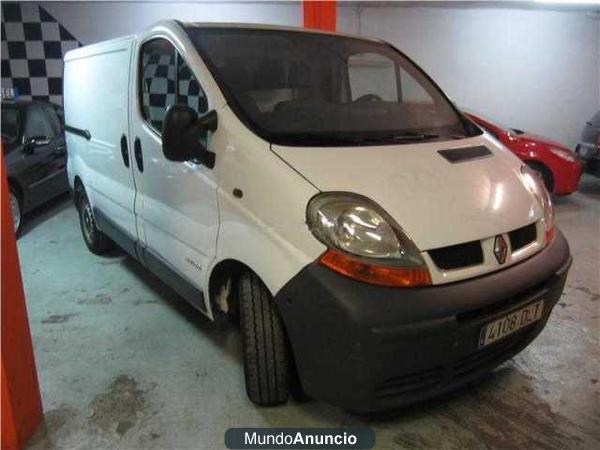 Renault Trafic 27 CORTO NORMAL 1.9DCI100