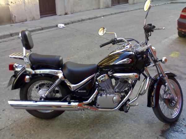 Suzuki intruder 125 lc custom