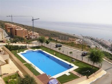 Apartamento con 3 dormitorios se vende en Manilva, Costa del Sol