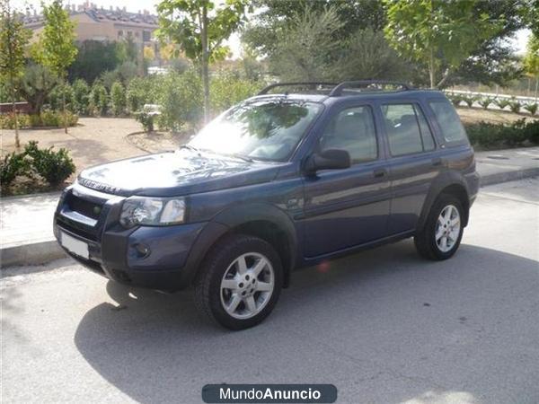 LAND-ROVER Freelander 2.0TD4 HSE