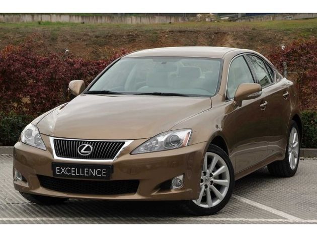 LEXUS IS 220d Luxury Cambio 2.4