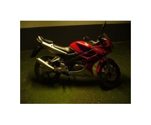 HONDA CBR 125 R