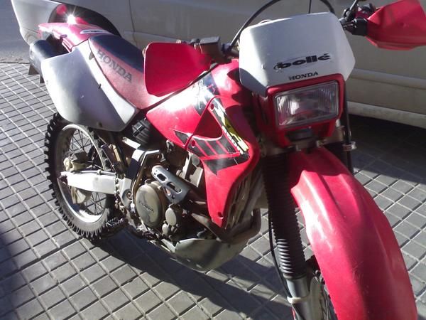 Vendo Honda XR 650 año 2002