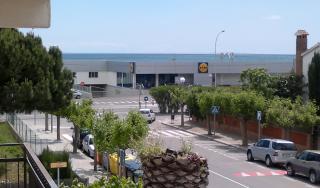 Apartamento : 4/5 personas - vistas a mar - barcelona  barcelona (provincia de)  cataluna  espana