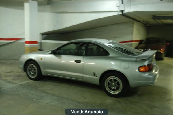 TOYOTA CELICA 1.8i 16v COUPE