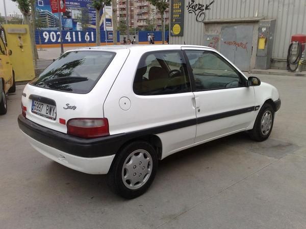 vendo CITROEN SAXO año 2002 DIESEL de muy bajo consumo 1700 uros