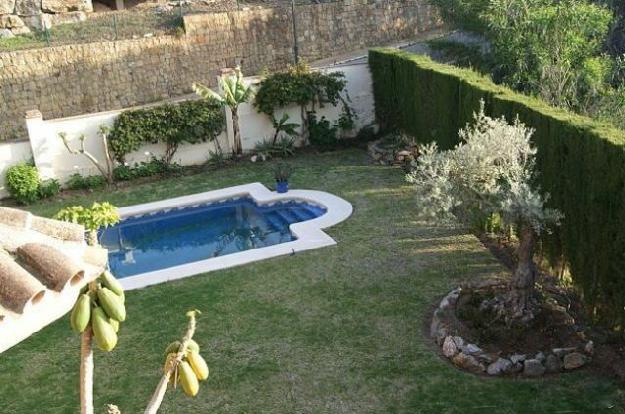 Chalet en alquiler en Rosario (El), Málaga (Costa del Sol)