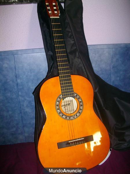 VENDO GUITARRA ESPAÑOLA