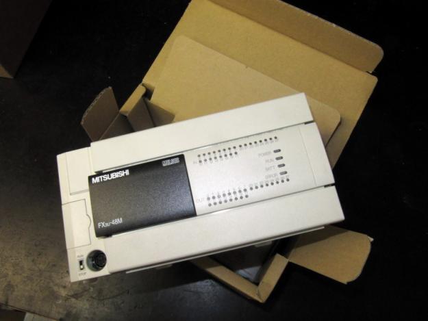 AUTOMATA PROGRAMABLE (PLC) MITSHUBISHI FX3U-48MR/DS