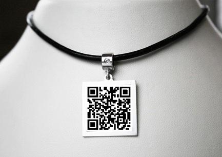 QR PERSONALIZADO, EN TU PULSERA, COLLAR.