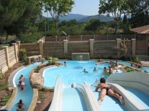 Mobilhome : 6/6 personas - piscina - le muy  var  provenza-alpes-costa azul  francia