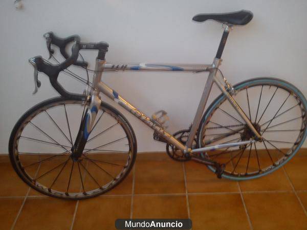 Vendo bici GIANT TCR