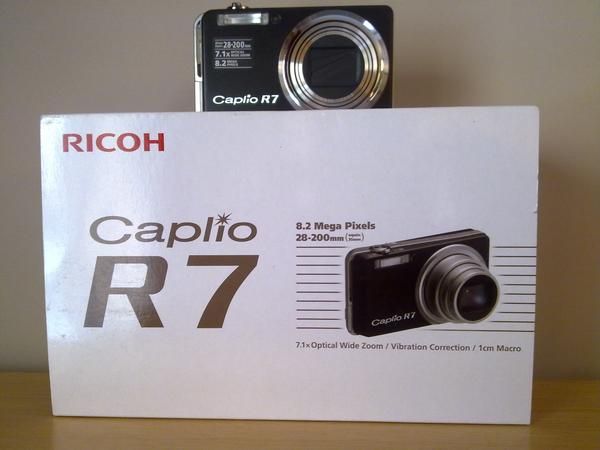 Vendo Camara Digital Ricoh Caplio R7  Nueva a estrenar + factura + garantia