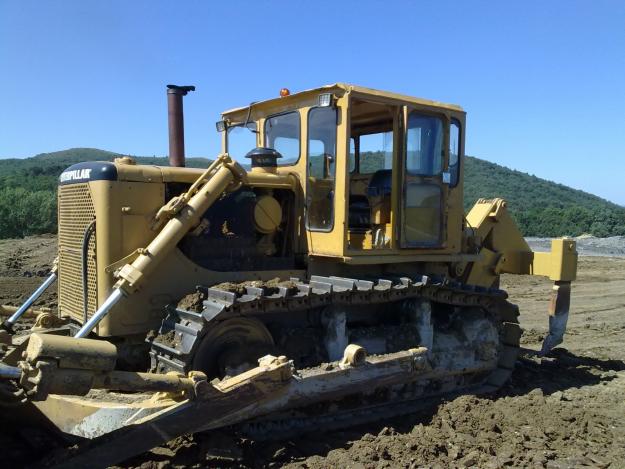 vendo bulldozer caterpillar D7F Nª SERIE 94N7810