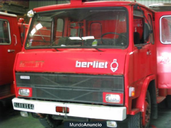 CAMION CISTERNA DE BOMBEROS