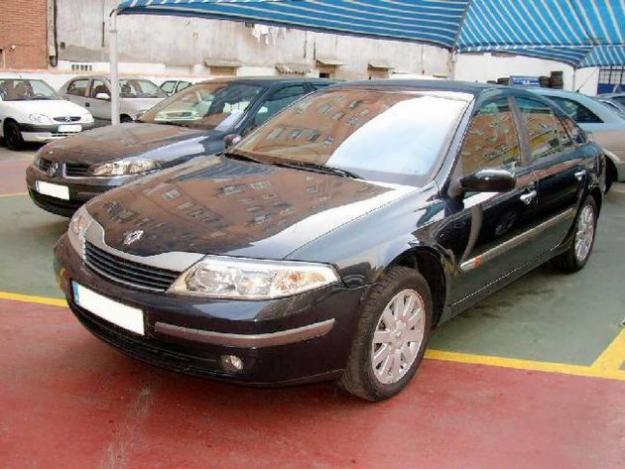 Comprar coche Renault Laguna 1.8 16v Privilege '01 en Madrid