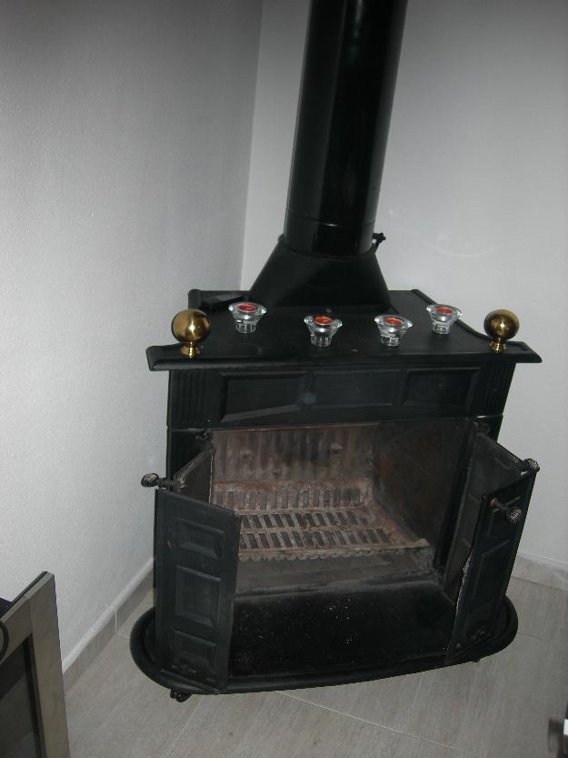 Chimenea de leña hierro fundido