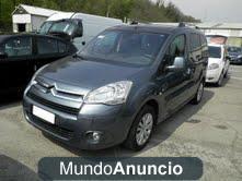 Marca: Citroen  Modelo: Citroen Berlingo Versión: II 1.6 HDI 92 MULTISPACE PACK Año:  2003 Kilometraje: 86411   Número d