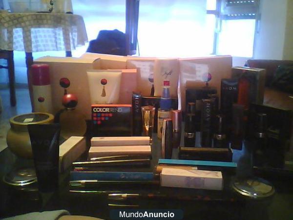 VENDO 50 PRODUCTOS DE AVON 250€ MAS 200 LAPICES