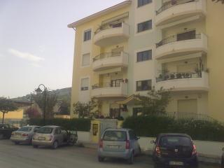 Apartamento : 2/4 personas - roseto degli abruzzi  teramo (provincia de)  abruzo  italia