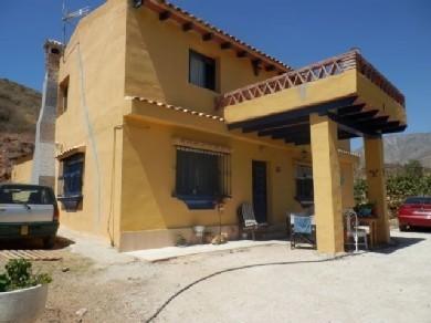 Chalet con 4 dormitorios se vende en Mijas Costa, Costa del Sol