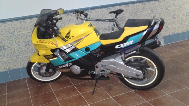 HONDA CBR 600CC