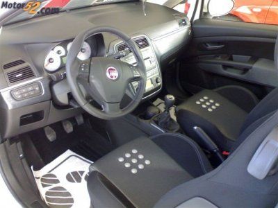 FIAT GRANDE PUNTO 1.3 MULTIJET SPORT - Almeria