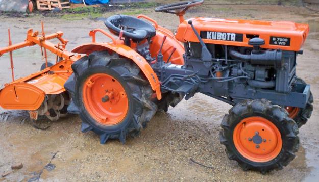 Minitractor Kubota B7000DT