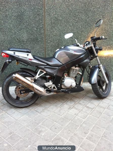 daelim roadwin 125 cc fi