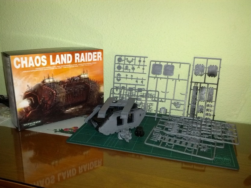 Land Raider Marines Espaciales del Caos