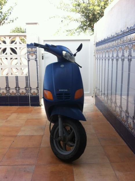 Vendo Piaggio Zip en buen estado 