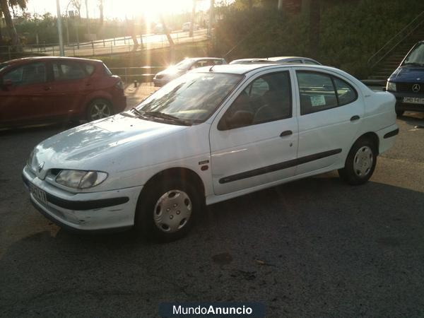 vendo renault megane 1.9 diesel año 98