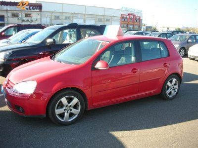 VOLKSWAGEN GOLF V 1.9 TDI SPORTLINE - Malaga