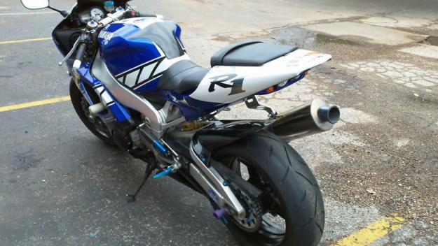 2001 Yamaha YZF-R R1