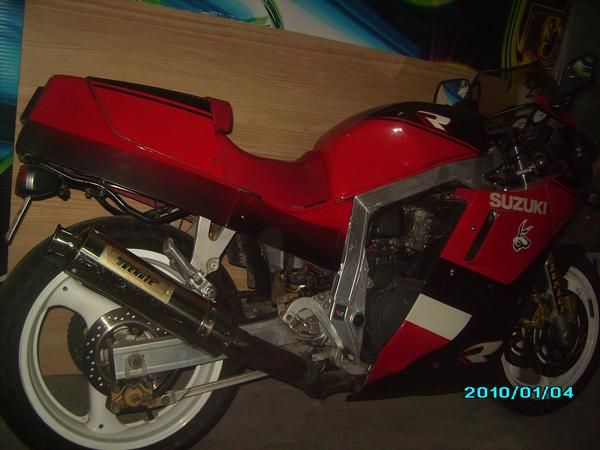 suzuki gsxr 1100