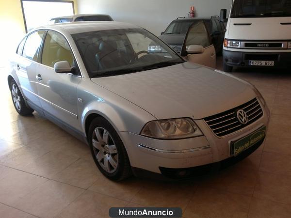 Volkswagen Passat TDI 140 Highline 6v