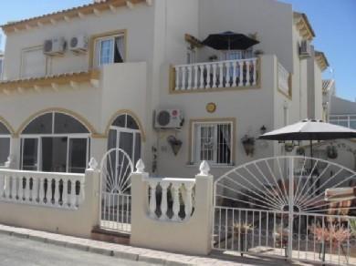 Adosado con 2 dormitorios se vende en Orihuela Costa, Costa Blanca