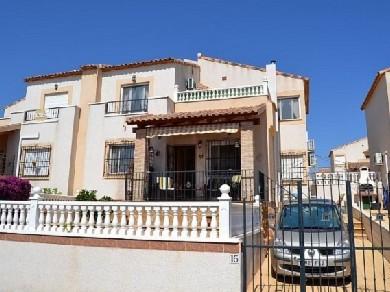 Adosado con 3 dormitorios se vende en Algorfa, Vega Baja Torrevieja