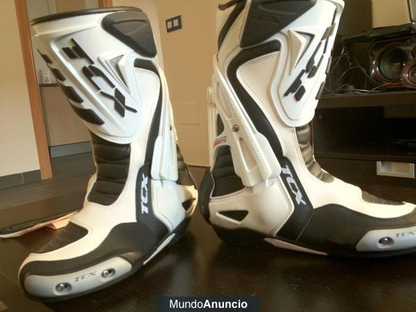 MONO TRAJE CUERO DAINESE CHICA+CASCO+BOTAS