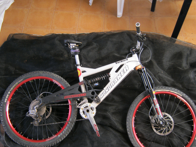 Mondraker Level+equipo protecciones extras extras extras