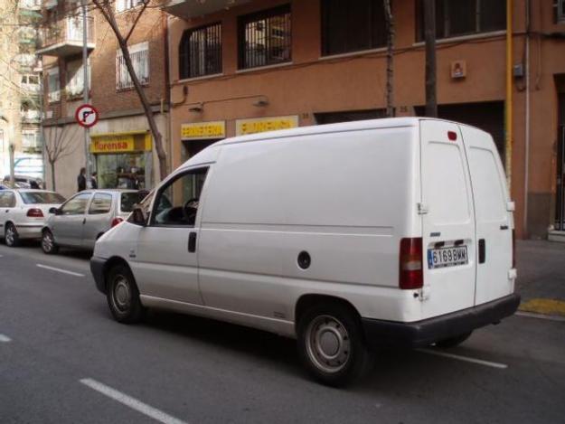 Venta de coche Fiat Scudo 2.0 Jtd Carga '01 en Barcelona