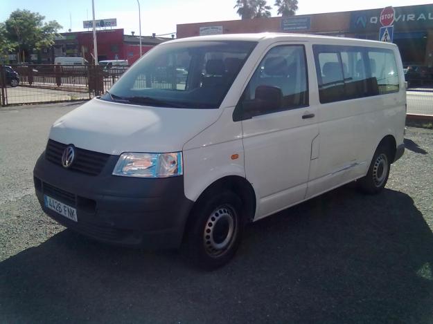 Vw transporter 1.9 cc TDI  105cv  9 Plazas