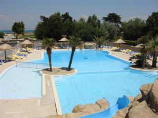 Mobilhome : 4/6 personas - piscina - junto al mar - isla de oleron  charente-maritime  poitou-charentes  francia