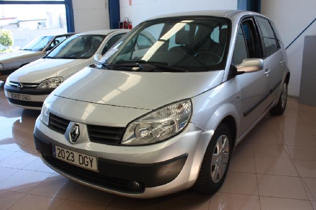 RENAULT Megane SCENIC, 5.500€