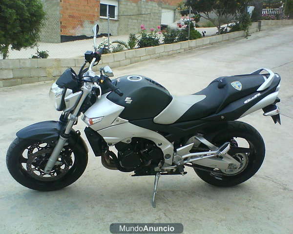 vendo suzuki gsr